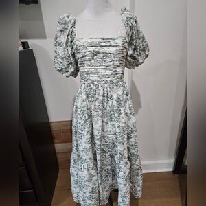 Abercrombie & Fitch Green and White Midi Dress